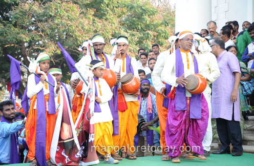 Konkani lokostav procession